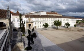 Semana Cultural da Universidade de Coimbra homenageia jornalista britânico Max Stahl
