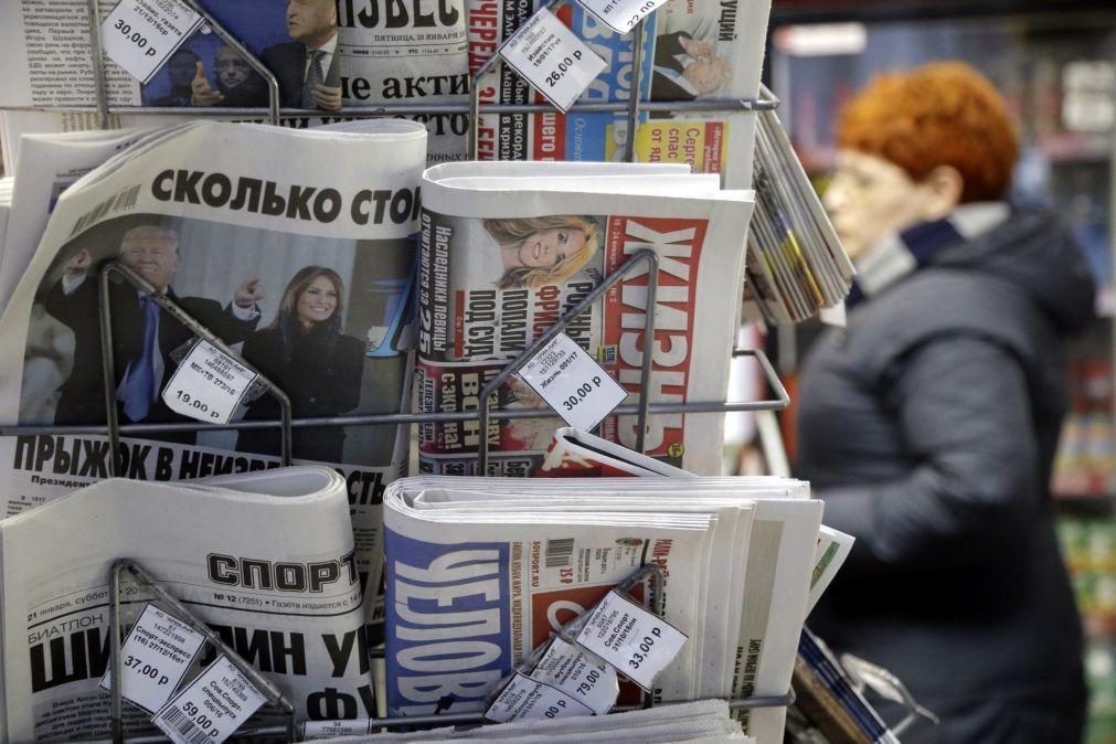 Regulador russo ordena aos media que suprimam palavra 