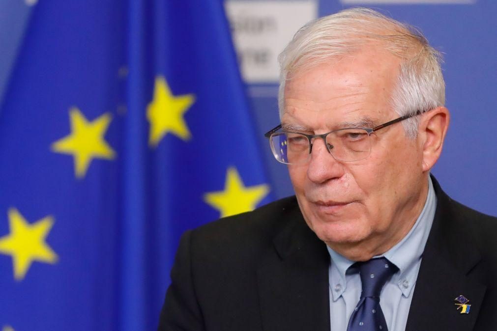 Ucrânia: Comissário europeu prevê crise humanitária de 