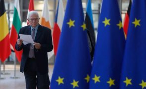 Ucrânia: Ministros da Defesa da UE reunidos para coordenar envio de armas