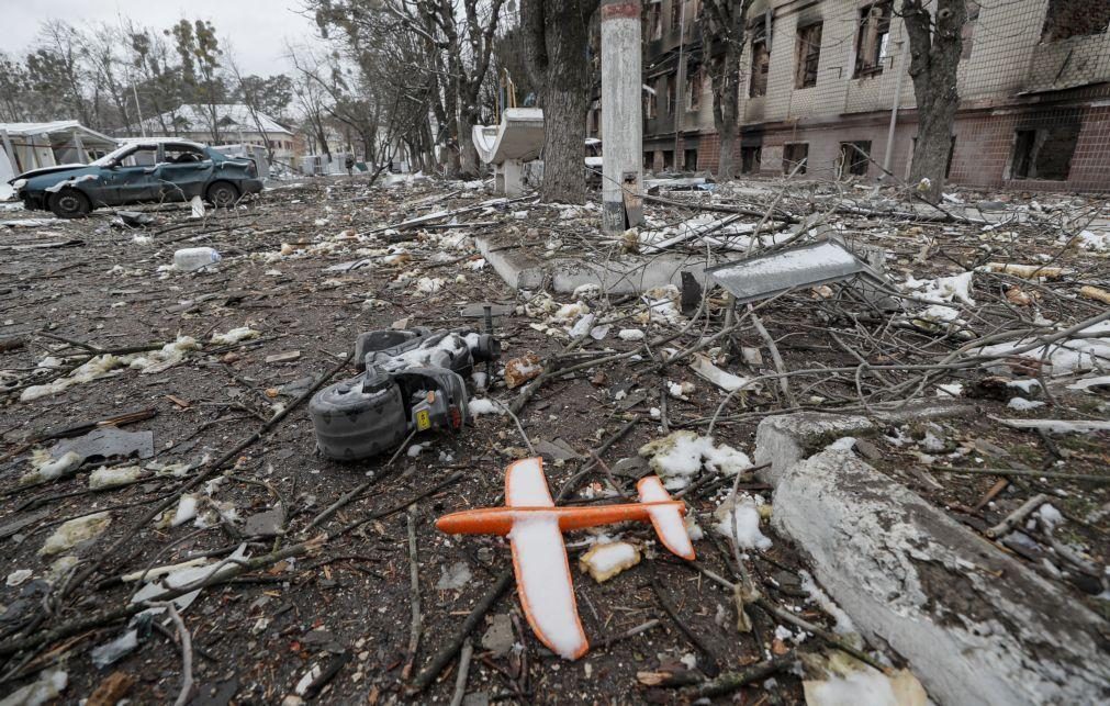 Bombardeamento russo contra torre de televisão em Kiev faz cinco mortos