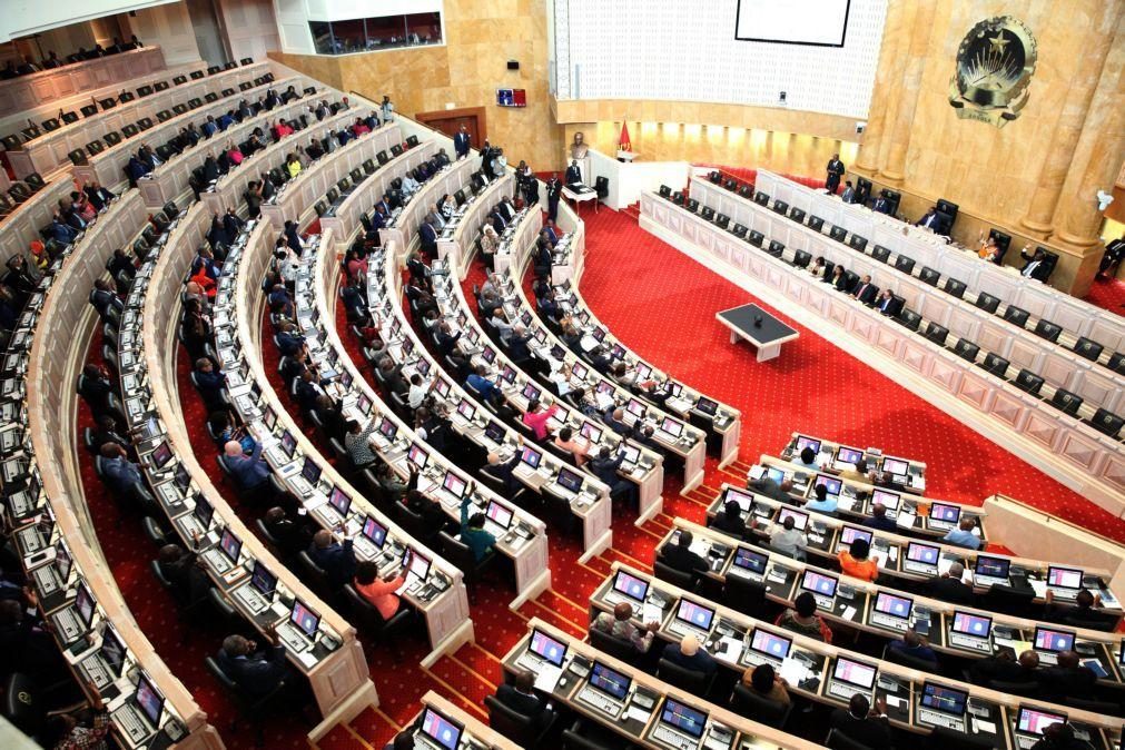 Parlamento angolano aprovou alterações ao Código Penal que reforçam combate à corrupção e impunidade