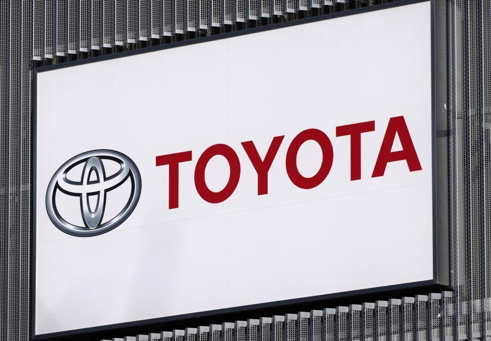 Ucrânia: Fabricante automóvel japonês Toyota suspende operações na Rússia