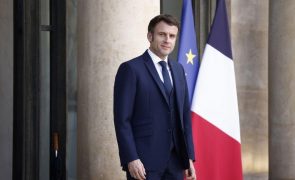 Emmanuel Macron oficializa candidatura esta noite numa carta na imprensa local