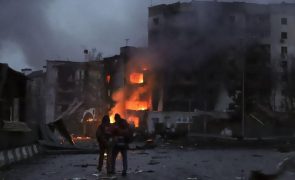 Ucrânia: Bombardeamentos em Tcherniguiv fazem 47 mortes