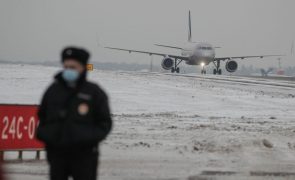 Ucrânia: Companhia russa Aeroflot suspende voos internacionais