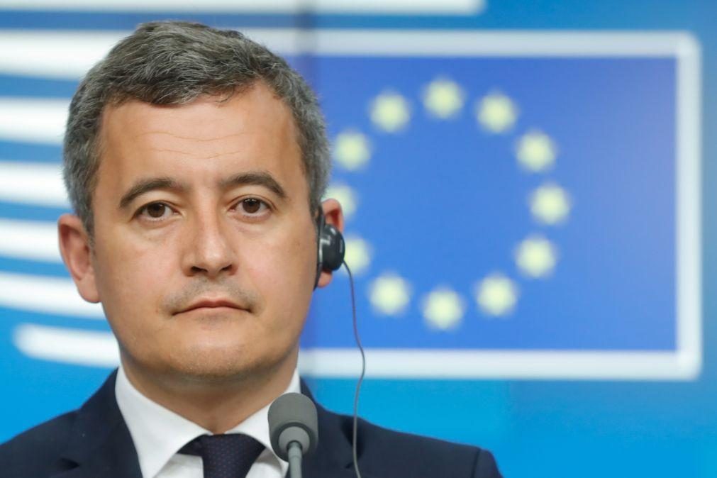Ucrânia: França condena