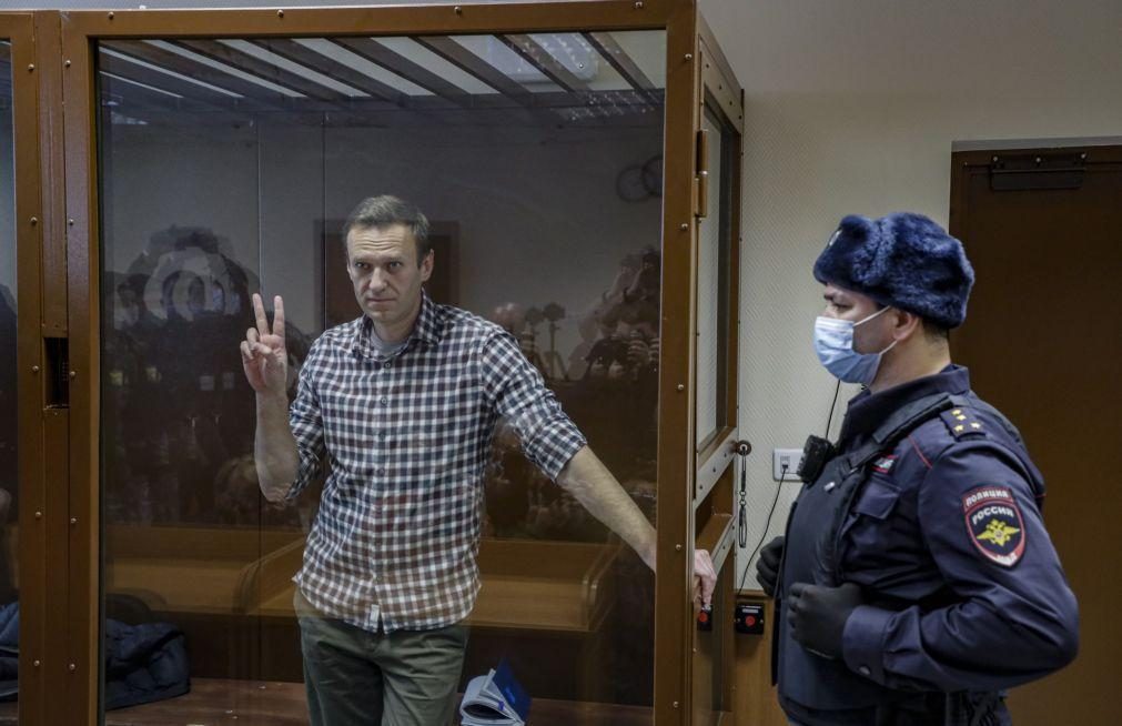 Ucrânia: Navalny apela a protestos em Moscovo e S. Petersburgo