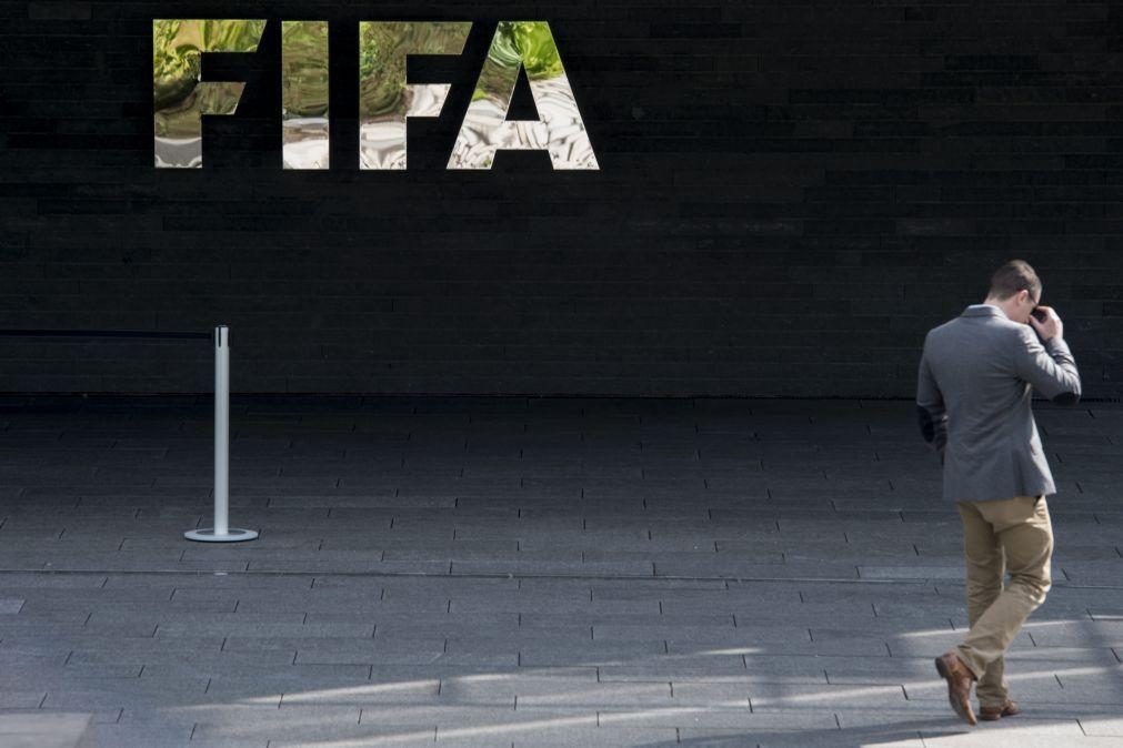 Ucrânia: FIFA permite contratar imediatamente futebolistas na Ucrânia e Rússia