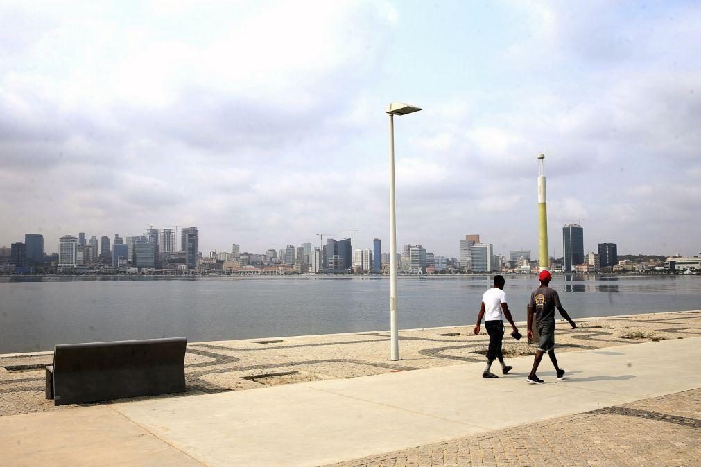 Cinco pessoas morrem afogadas em Luanda após reabertura das praias