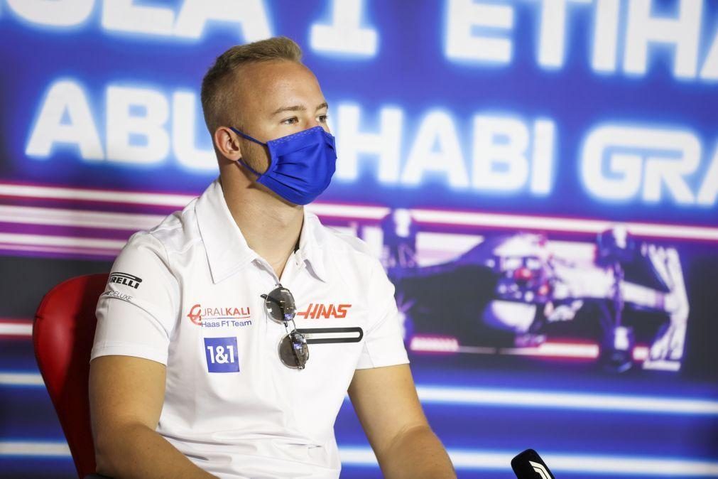 Ucrânia: Piloto russo Mazepin cria fundação de apoio a atletas vítimas das sanções
