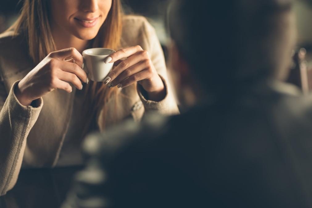 Esta é a melhor hora para beber o primeiro café do dia