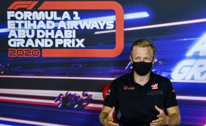 Piloto dinamarquês Kevin Magnussen substitui russo Mazepin na Haas
