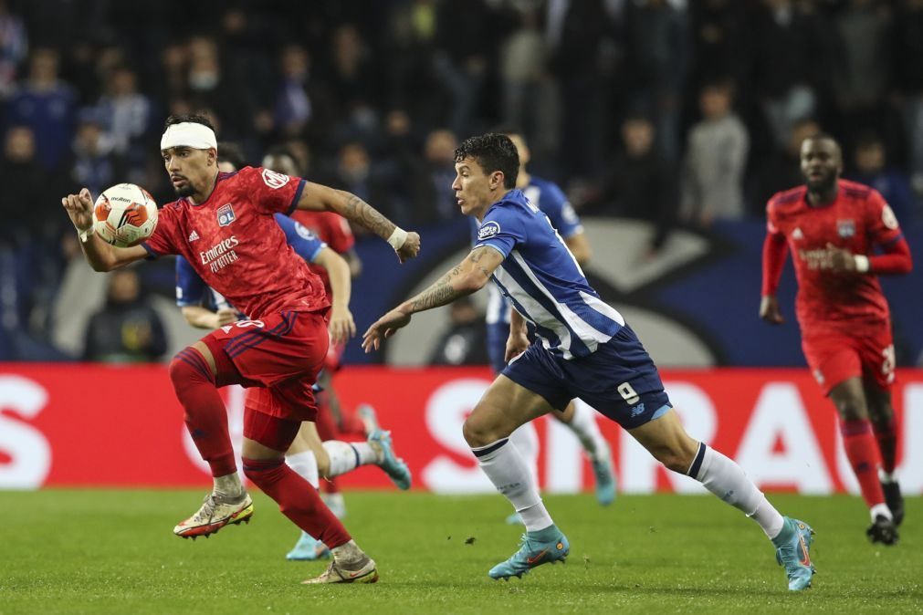 FC Porto perde com o Lyon na primeira mão dos 'oitavos' da Liga Europa