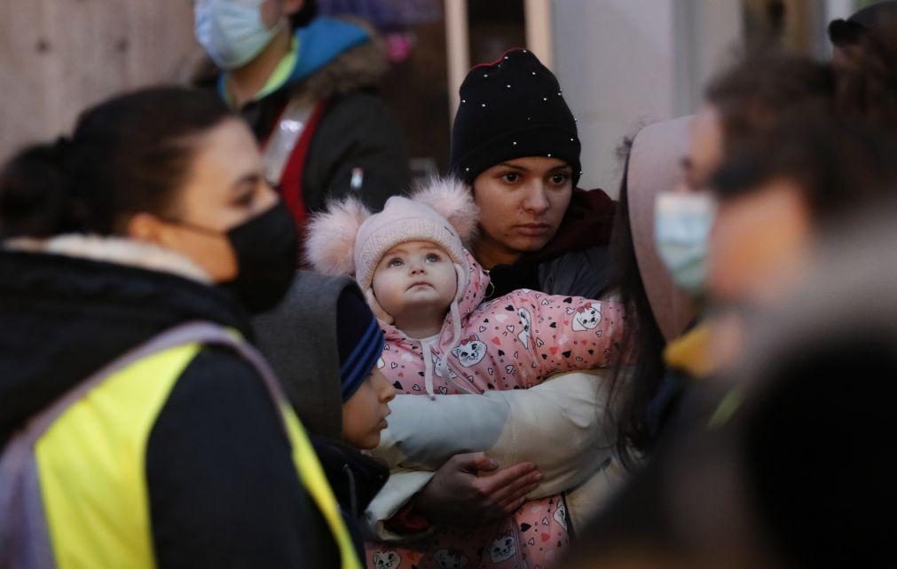 Ucrânia: Número de refugiados sobe para 2,3 milhões