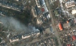 Ucrânia: Mais de 2.100 habitantes mortos em Mariupol, indicam autoridades locais