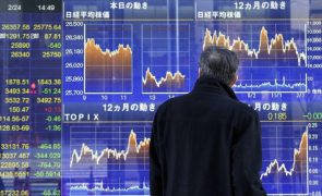 Bolsa de Tóquio fecha a ganhar 0,58%