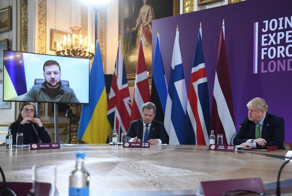 Ucrânia: Zelensky reconhece impossibilidade da adesão à NATO