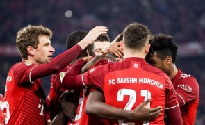 Campeão Bayern Munique vence com goleada,Tiago Tomás dá vitória ao Estugarda