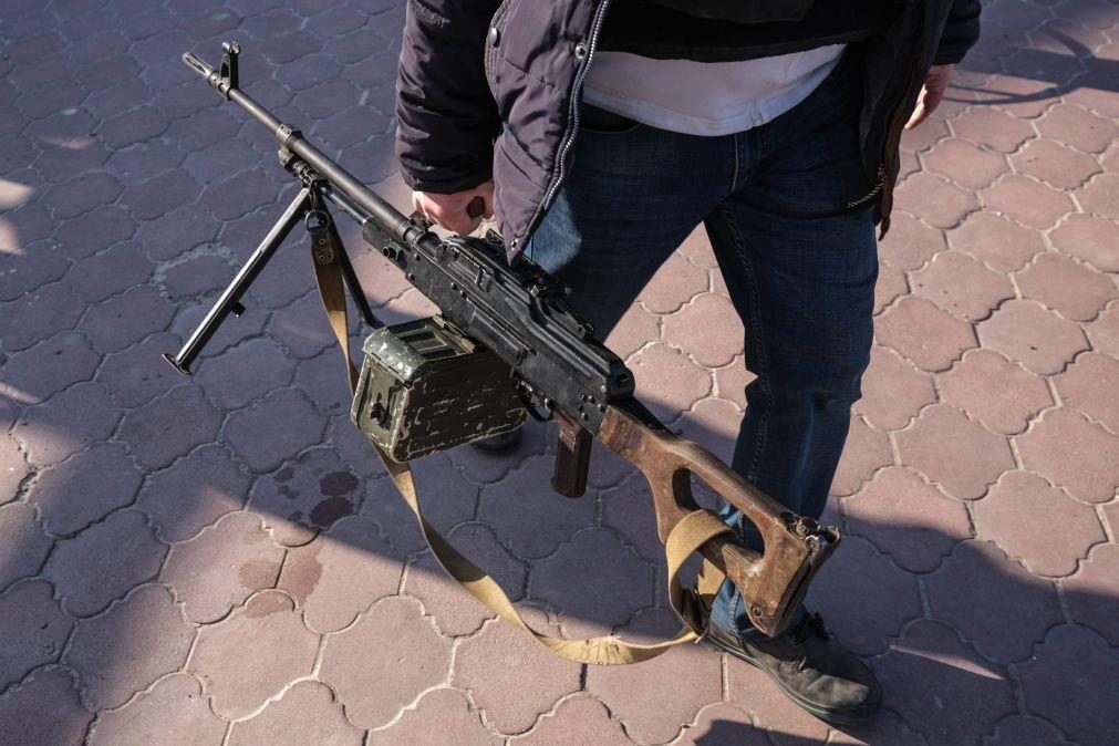 Ucrânia: Seis civis, incluindo duas crianças, feridos em ataque russo em Zaporijia