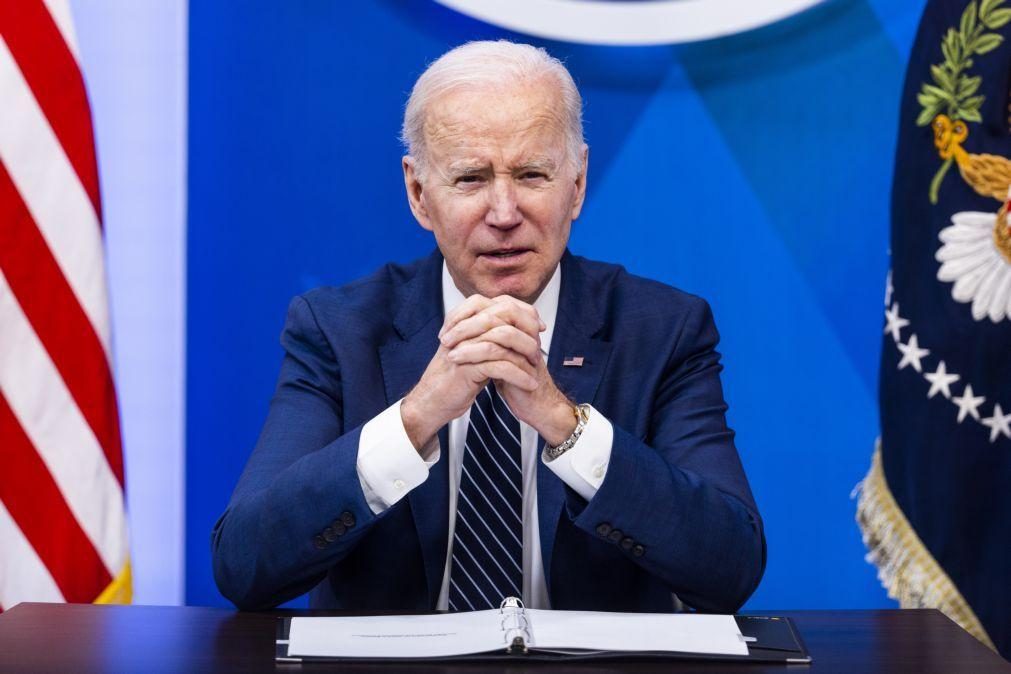 Biden pede que empresas se protejam de possíveis ciberataques russos