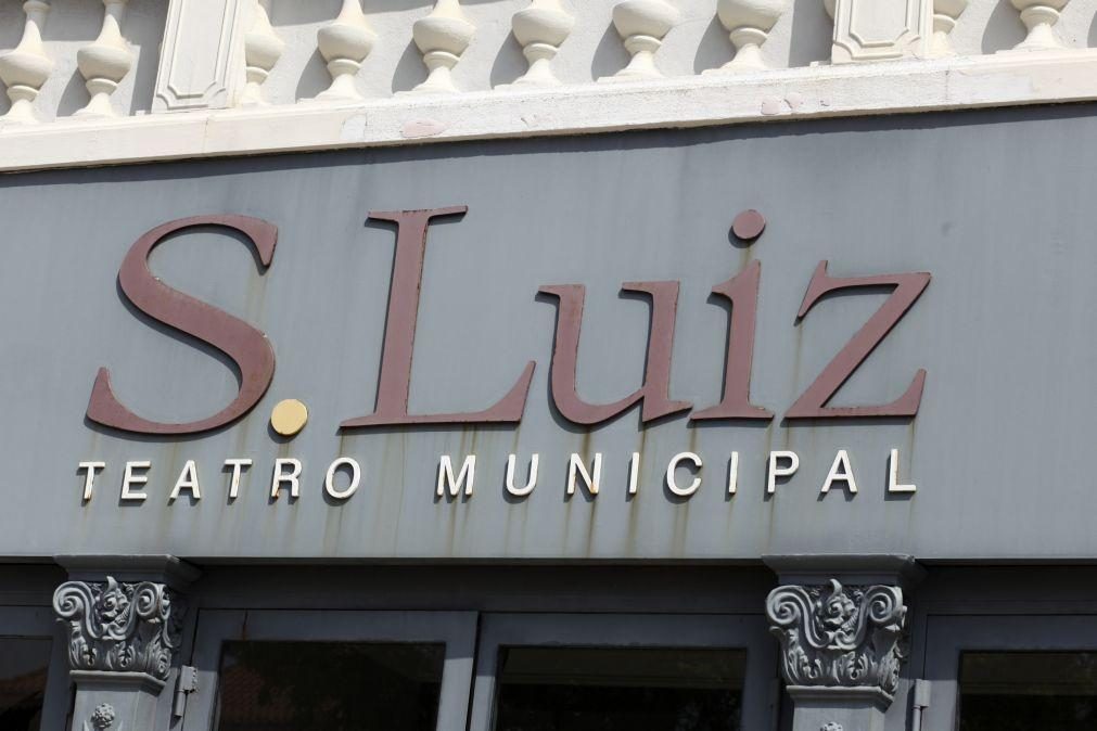 25 Abril: Memória da democracia evocada em programa especial do Teatro São Luiz