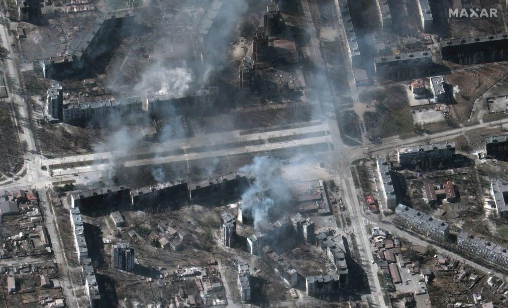 Ucrânia: Bombardeamento do teatro de Mariupol terá feito 300 mortos