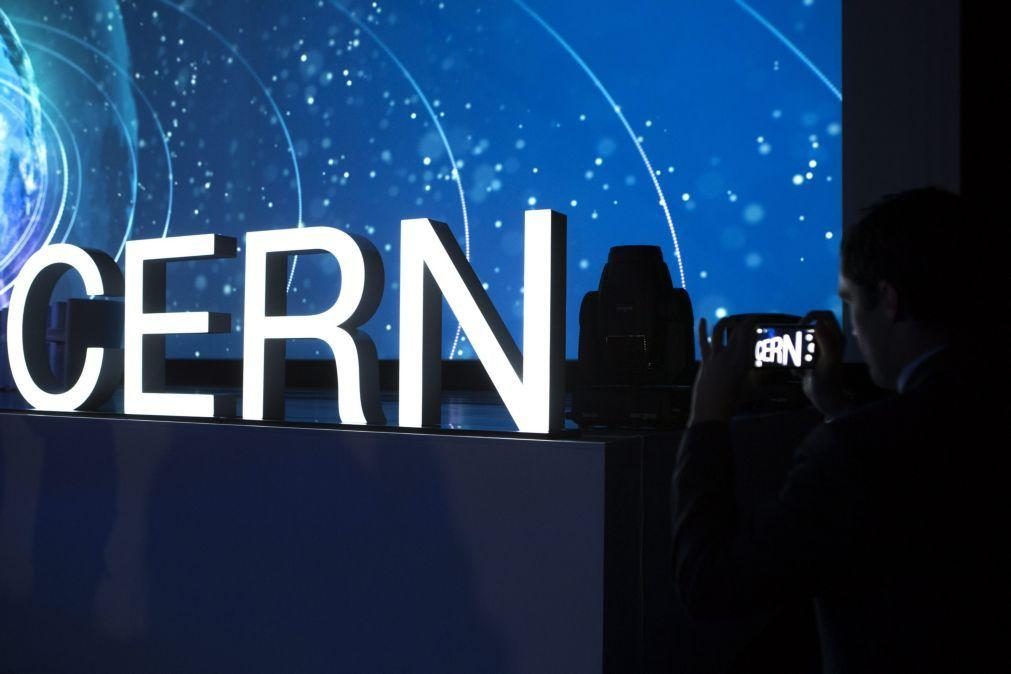 Ucrânia: CERN suspende participação de cientistas em comités de instituições russas