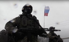 Ucrânia: Putin estende estatuto de veteranos a soldados em campanha militar