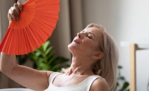 O que fazer para aliviar os sintomas da menopausa?