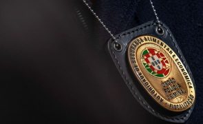 Três detidos pela ASAE por venda especulativa de bilhetes Portugal-Macedónia do Norte