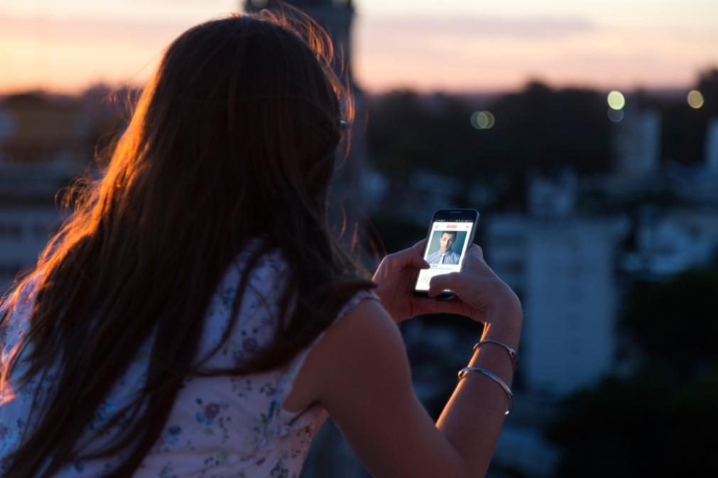 Cinco erros que impedem o sucesso nas aplicações de encontros online