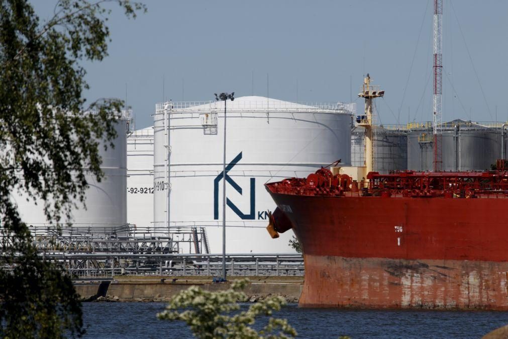 Ucrânia: Lituânia suspende importações de gás russo