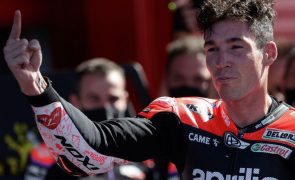 Aleix Espargaró dá primeira vitória à Aprilia em MotoGP