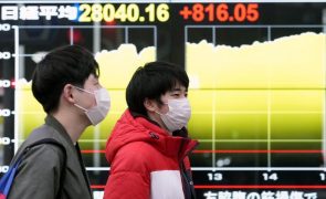 Bolsa de Tóquio lança reestruturação para atrair investimento estrangeiro