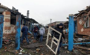 Ucrânia: Tropas russas retiraram-se da cidade ucraniana de Sumy