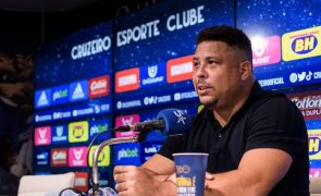 Dirigentes do Cruzeiro aprovam compra do clube por Ronaldo Nazário