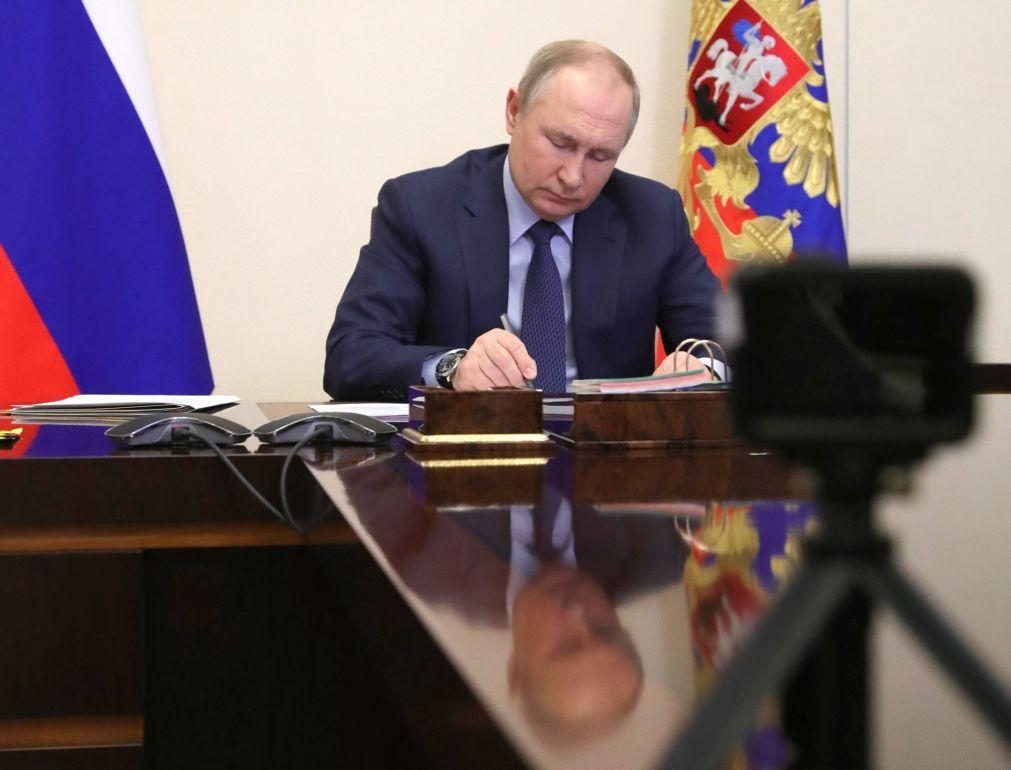 Ucrânia: Putin adverte que nacionalização de ativos russos é 