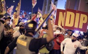 Presidente do Peru levanta estado de emergência e recolher obrigatório