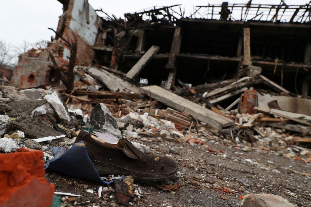 Ucrânia: Bombardeamento russo atinge fábrica em Dnipropetrovsk