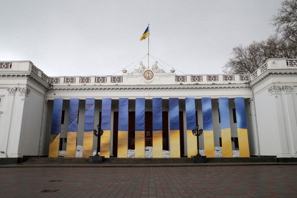 Ucrânia: Autoridades de Odessa decretam recolher obrigatório entre a noite de sábado e a manhã de segunda-feira