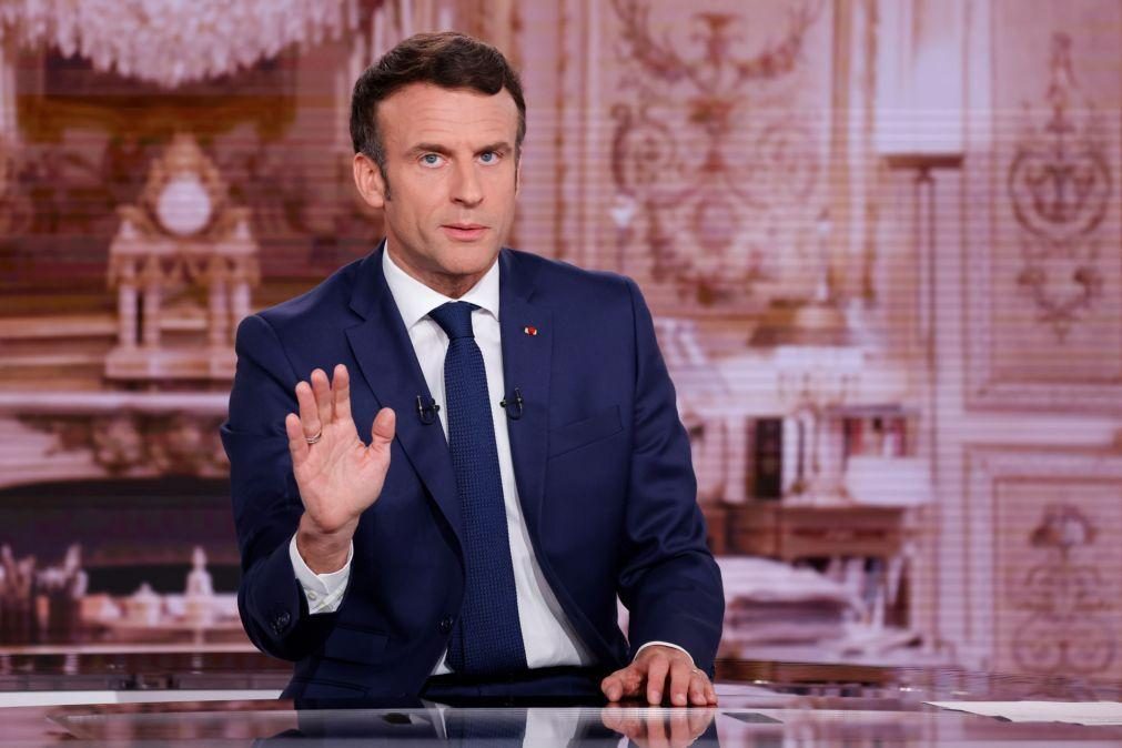 Macron garante