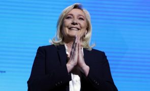 França/Eleições: Marine Le Pen apela ao voto dos franceses de direita e de esquerda