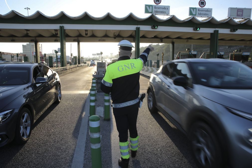 Mais de 640 multas em operação sobre cintos de segurança e cadeirinhas para crianças