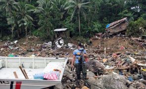 Pelo menos 148 mortes nas Filipinas devido à passagem de tempestade Megi - Novo balanço