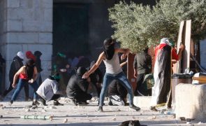 Pelo menos 156 feridos na Esplanada das Mesquitas em Jerusalém