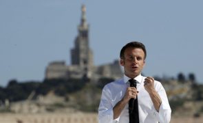 França/Eleições: Macron aposta na ecologia e medidas sociais para ganhar o voto à esquerda
