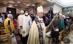 Arcebispo da Cantuária crítica acordo que prevê envio migrantes para o Ruanda