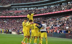 Chelsea bate Crystal Palace e defronta Liverpool na final da Taça de Inglaterra