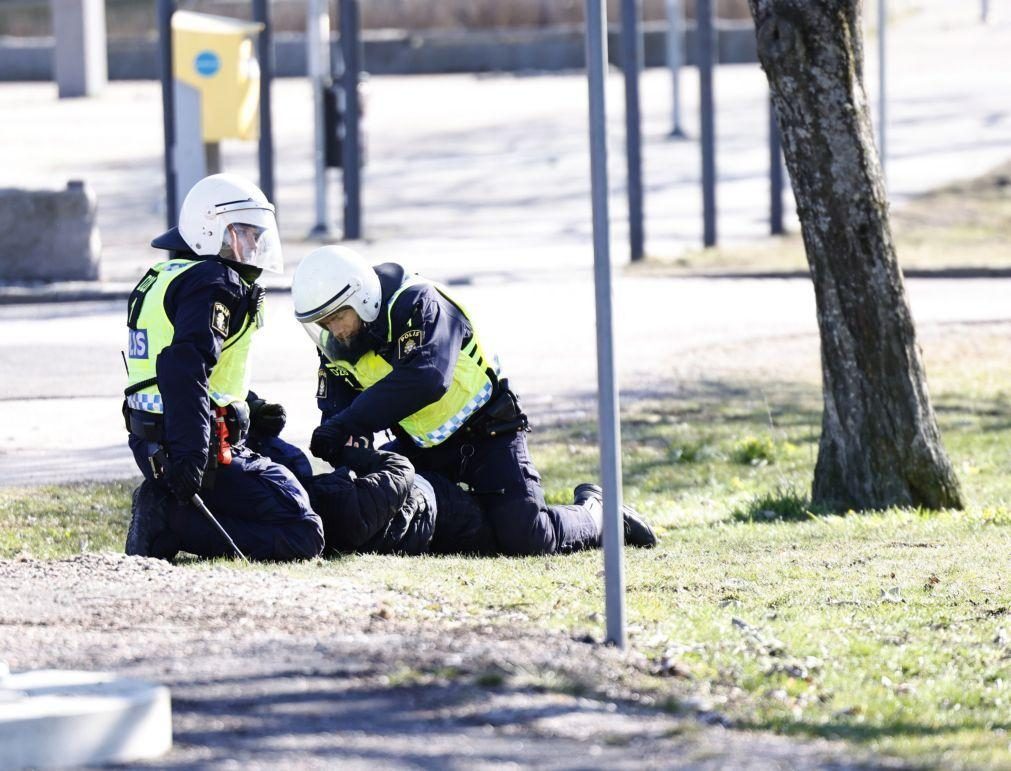 Três feridos a tiro durante violentos confrontos na Suécia